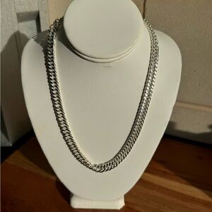 FAMILY VINTAGE STATEMENT NECKLACE